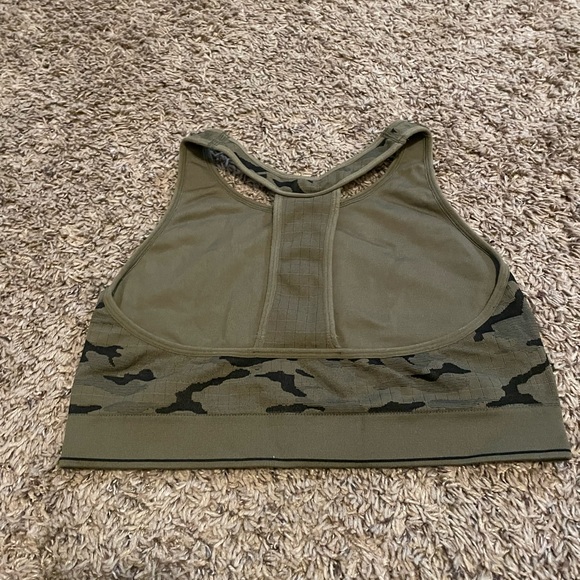 Camo Sports Bra - Picture 2 of 2